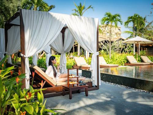 Окрестности, Sen Village Hoi An in Hoi An