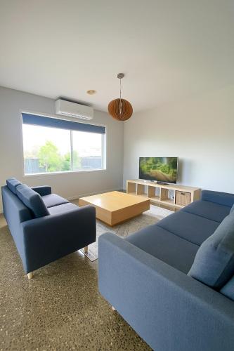 Spacious Family Home Opposite Playground in Colac