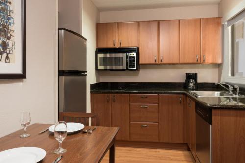 Residence Inn Charlotte University Research Park - image 7