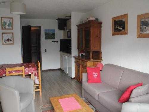 Apartment with parking for 6 people