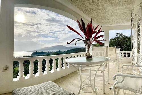 Sandys Oceanview Vacation Villa & Venue- 5-7bd in พอร์ต มาเรีย