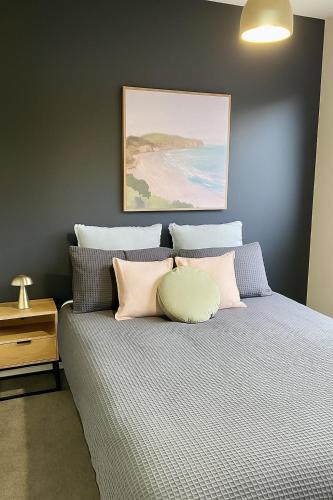 Spacious Family Home Opposite Playground in Colac