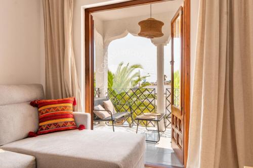 Stunning Ifach & Sea Views Stylish Casa Sonedo