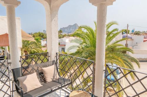 Stunning Ifach & Sea Views Stylish Casa Sonedo in 肯梅特斯
