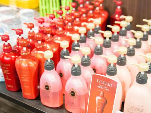 room detail thumbnail 2