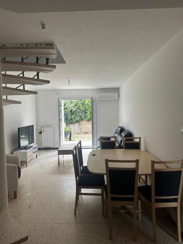 Family home in Estanove
