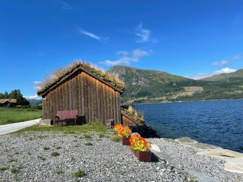 Urastova in Vassenden
