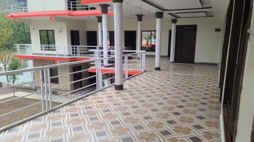 Balakot View Hotel & Restaurant in 密爾斯