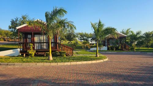 The Zebra Hilltop Lodge in Matopos