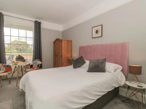 Countryside Annexe, with hottub, sleeps up to 4 in Bath