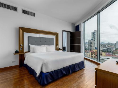 Novotel Panama City in El Cangrejo