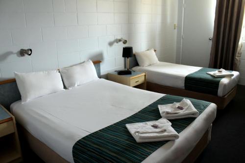 Rocky Glen Hotel Motel Gladstone - Agnes Water Rocky Glen Hotel Motel Gladstone - Agnes Water