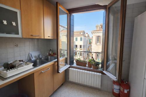 Zen Accommodations Rialto 5