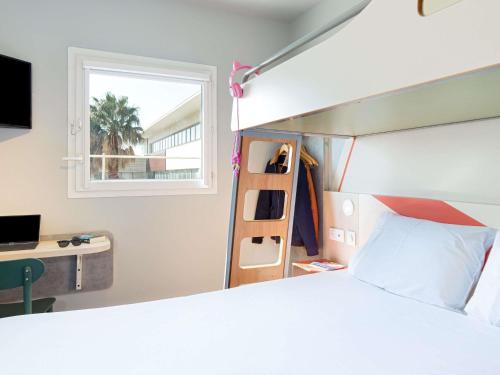 Ibis Budget Marseille L'estaque Room Type - Triple Room