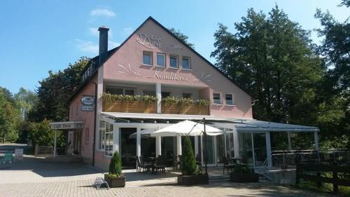 Pension Konditorei Cafe Dora - Münchberg