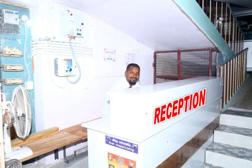 sri mahalakshmi guest house in Viluppuram