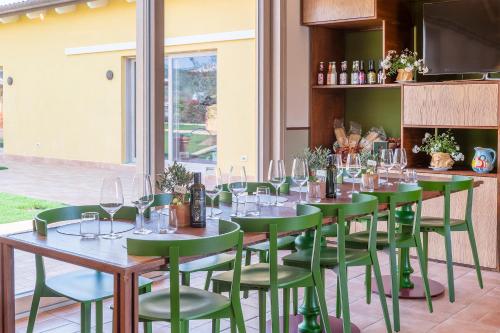 Ресторан, Agriturismo Bio Agricoccinella in Ріоторто