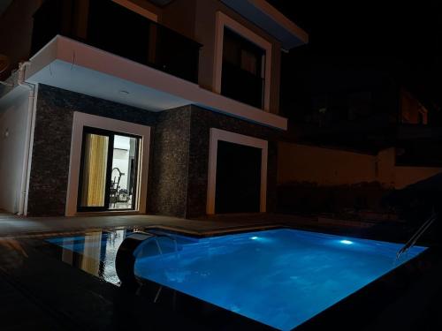 Pinewood villas in Çamlik