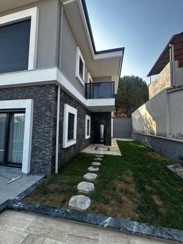 Pinewood villas in Çamlik