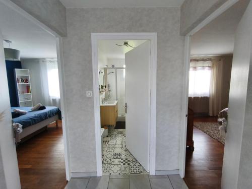 1er étage privatif dans maison individuelle (1er etage privatif dans maison individuelle) in Saint-Martin-en-Bresse