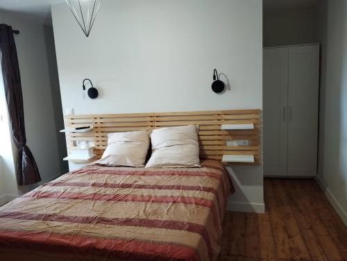 La Canissa Carrada chambre d'hôte Indigo et Moka (La Canissa Carrada chambre d'hote Indigo et Moka) in Chaspuzac