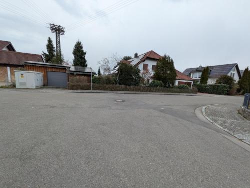 Grüne Oase stadtnah mit Balkon (Grune Oase stadtnah mit Balkon) in 伊萊爾蒂森