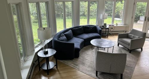5BR World Cup Home Base, Upscale Neighborhood, 25mins to Gillette & Boston in Newton (Massachusetts)