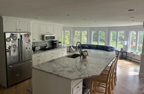5BR World Cup Home Base, Upscale Neighborhood, 25mins to Gillette & Boston in Newton (Massachusetts)