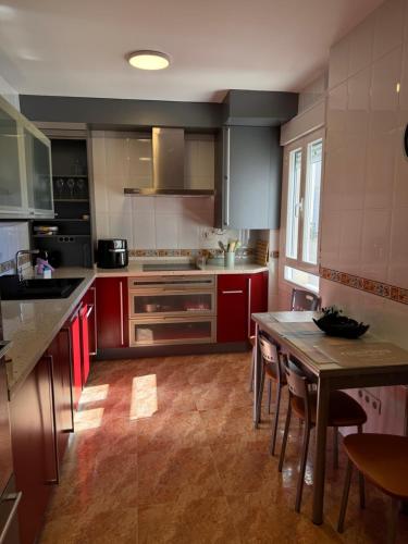кухня, Apartamento Ronda San Antón (Apartamento Ronda San Anton) in Торо
