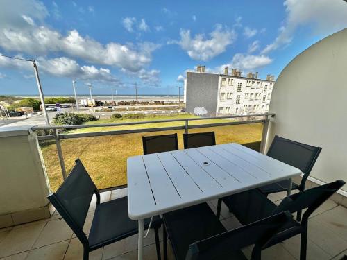Océane - Appartement pour 6 personnes moderne avec balcon vue mer