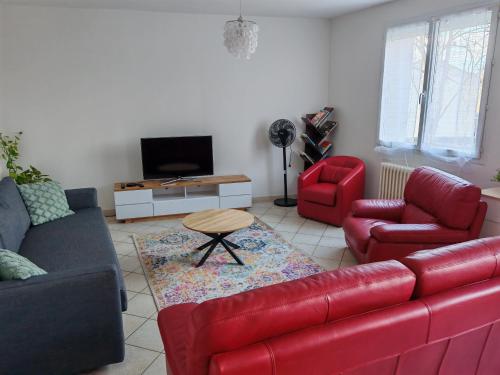 Maison, terrasse, parking, 4lits, et canapé lit, 7personnes