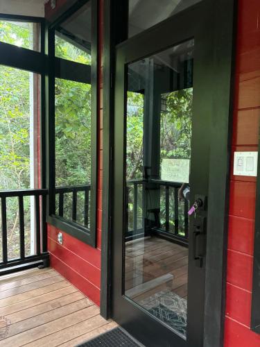 Enchanted Jungle Treehouse in Mount Hope