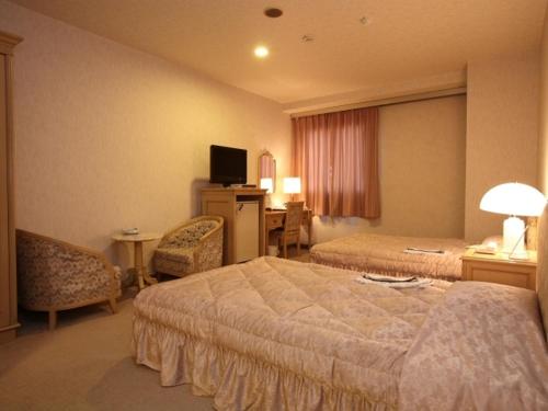 Nogami President Hotel Nogami President Hotel is conveniently located in the popular Iizuka area. The property has everything you need for a comfortable stay. Service-minded staff will welcome and guide you at Nogami Presid