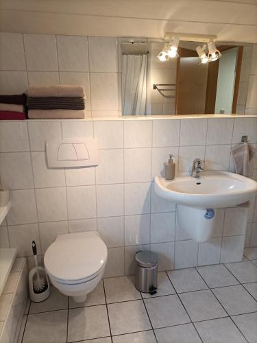 Gästezimmer Kalletal (Gastezimmer Kalletal) in 卡勒塔爾