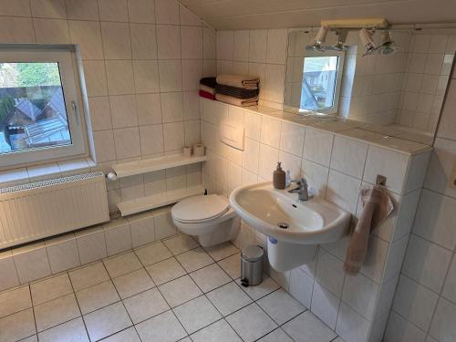 Gästezimmer Kalletal (Gastezimmer Kalletal) in 卡勒塔爾