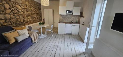 Blue Living-Borgo Antico in Марчіана Маріна
