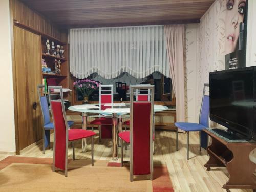 Spacious house for groups up to 12 guests in 迪倫堡