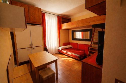Apartment - 3 people - subway #MilanDesignWeek