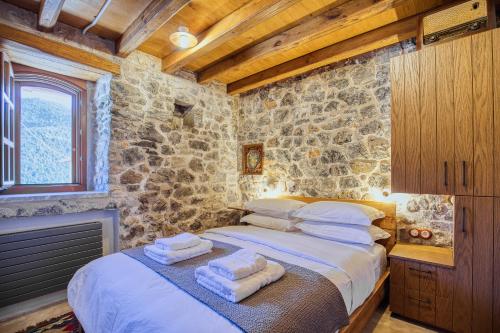Roino Mountain House in Falanthos Arcadia