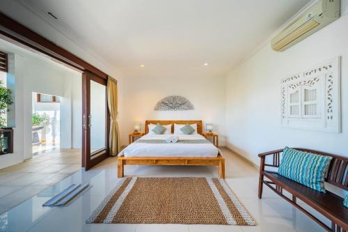 Villa Alleira Seminyak - image 3