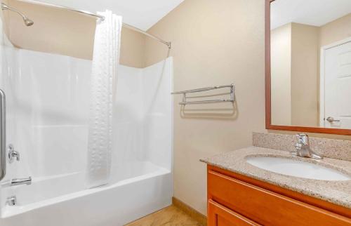 Extended Stay America Suites - Bartlesville - Hwy 75 - image 21