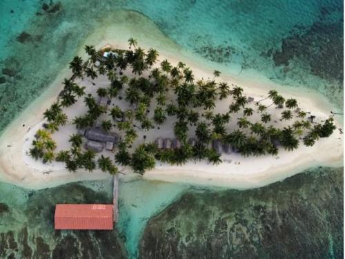 CABAÑA ARRIYALADUP San-Blas – khách sạn tại El Porvenir