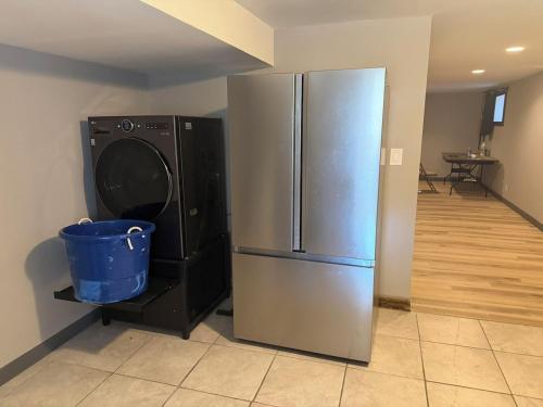 Boonville House on the Hill 2 bedroom fully furnished apartment in 布恩維爾