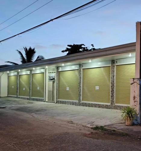 Beach House in Belison, Antique up to 8 with AC, Wi-Fi, Kitchen Fully Furnished
