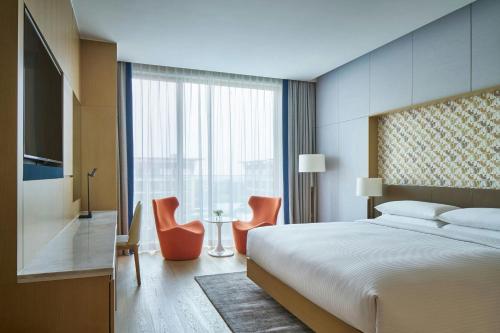 room detail thumbnail 1