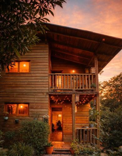 Beehouse Arví Cabaña - Alto Chorrera
