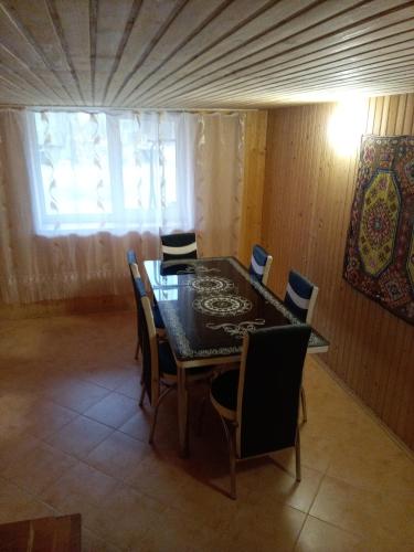 Sadyba u Vani in Volovets'