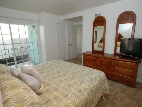 Heart of the Balboa Peninsula with Ocean Views From home - image 4