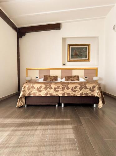 Hotel Le Chevalier Room Type - Deluxe Double Room with Terrace