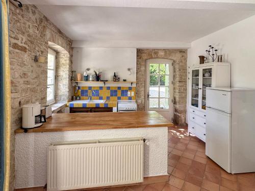 virtuve, Ardèche Ferienwohnung (Ardeche Ferienwohnung) in Le Garn